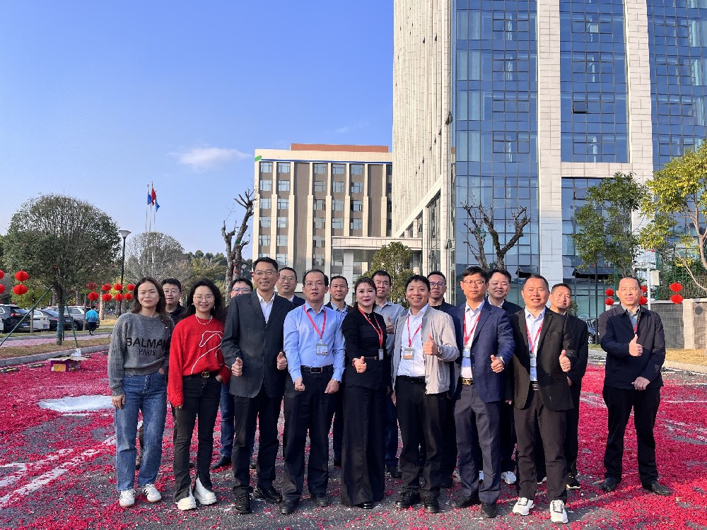 开工大吉| 2024永利yl23411精密科技，勇攀新高峰！